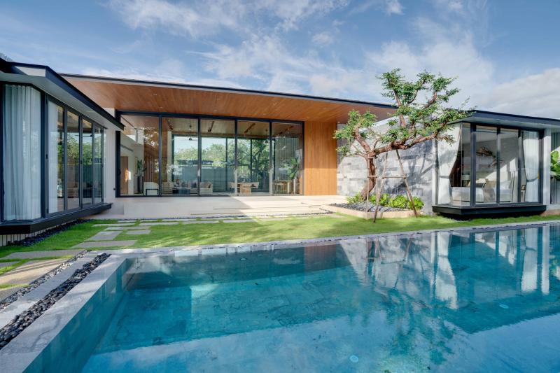 Modern Luxury Pool Villa for Sale near Bangtao Beach.
